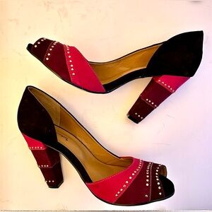 Elegant Pink and Black Women's Heels